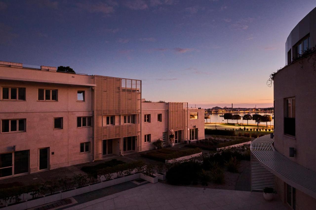 Vita Mirabilis Suite Umag Bagian luar foto