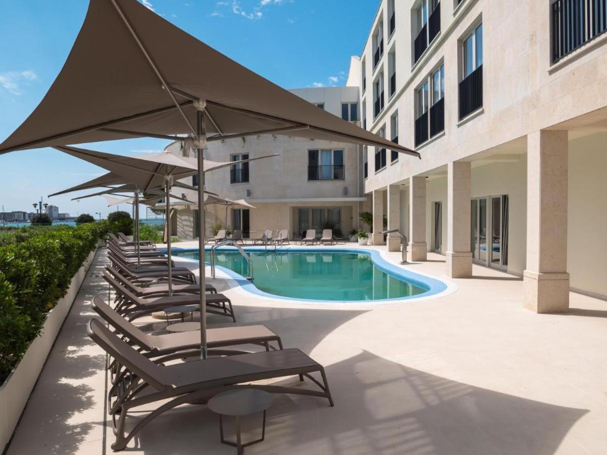 Vita Mirabilis Suite Umag Bagian luar foto
